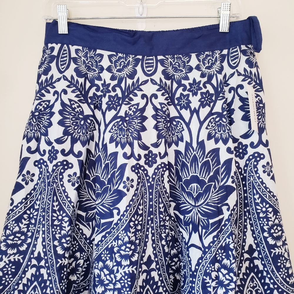 Studio West Blue and White Floral Midi Skirt - Picture 3 of 14